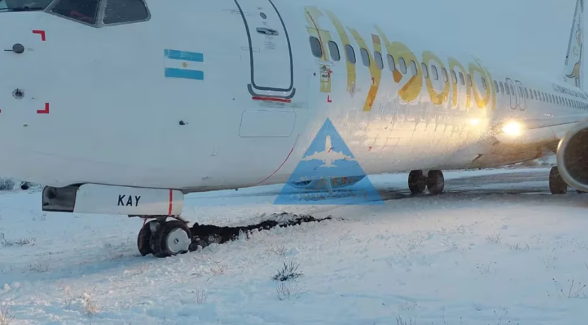Nevadas traen alerta a cinco provincias de Argentina y generan caos aéreo