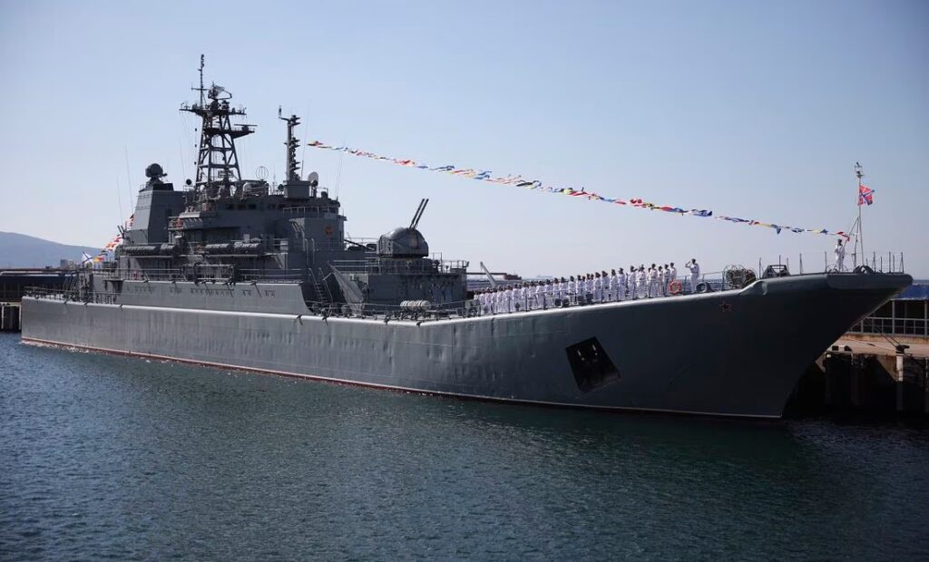 EU descarta que llegada a Cuba de submarino nuclear ruso suponga una amenaza
