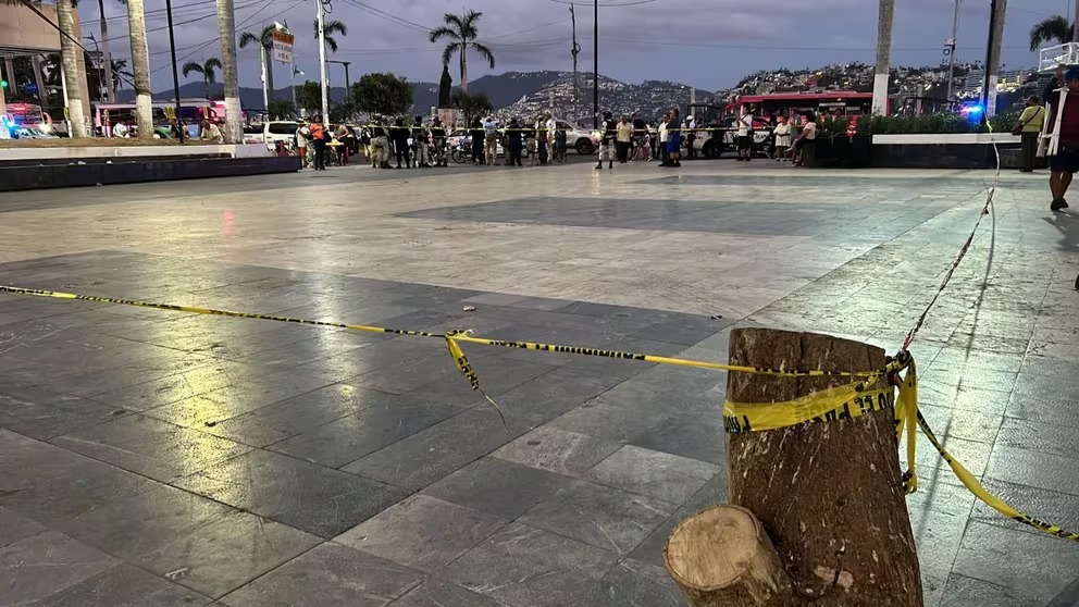 Suman 9 lesionados por explosión en zócalo de Acapulco; entre ellos una bebé