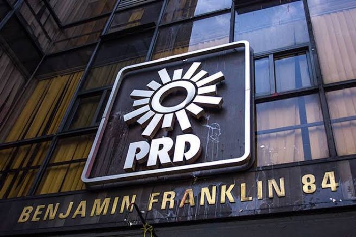 Inicia desalojo y liquidación de trabajadores del PRD ante pérdida de registro