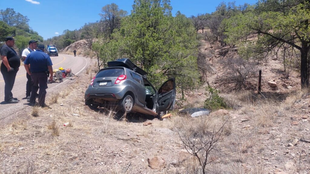 Trágico accidente en la carretera de Tepehuanes a Guanaceví