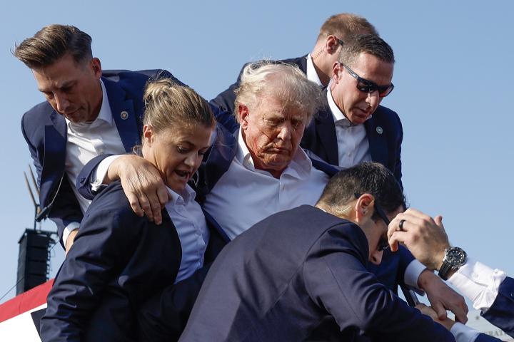 EU descubrió supuesto plan iraní para matar a Trump semanas antes del atentado