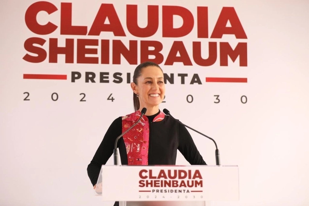 Sheinbaum anuncia que a partir de enero iniciarán visitas médicas a adultos mayores casa por casa