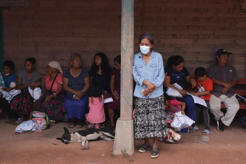 Guatemala brinda asistencia a más de 500 mexicanos desplazados por violencia en Chiapas