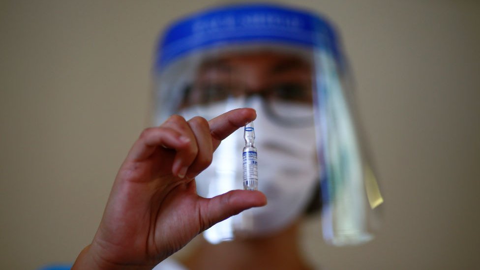 Brasil suspende desarrollo de su vacuna anticovid tras fallo en pruebas en humanos