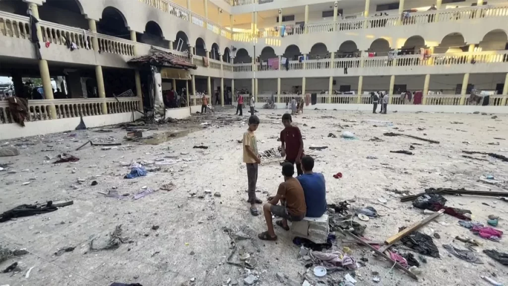 Israel confirma que mató a 19 terroristas en bombardeo a escuela en Gaza