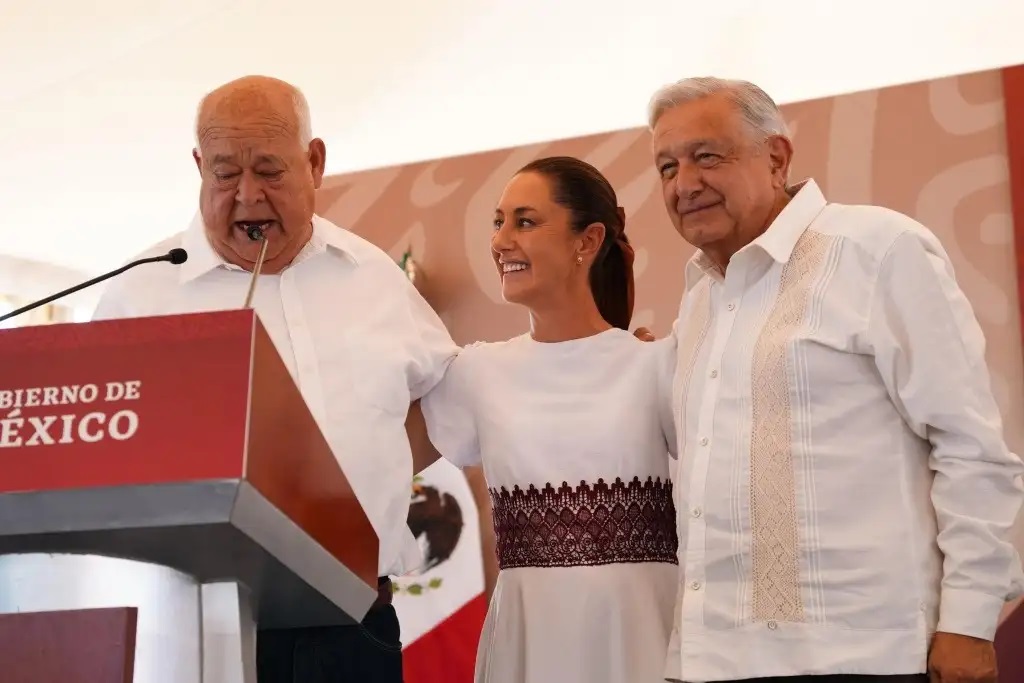 Claudia Sheinbaum se compromete a fortalecer el sistema de salud en todo México