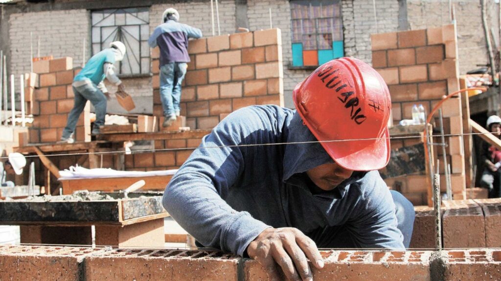 Senadores del PRI impulsan la Ley de Empleo Temporal