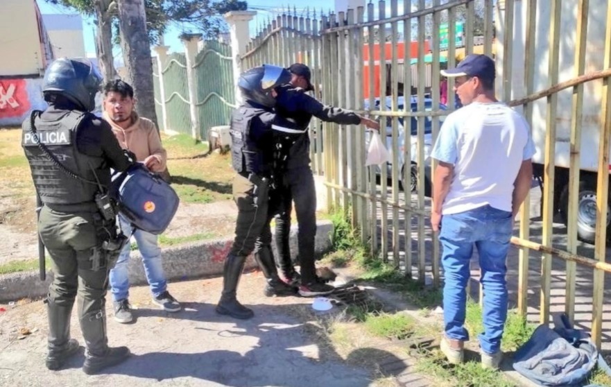 Noboa ordena toque de queda en 20 cantones de 4 provincias de Ecuador