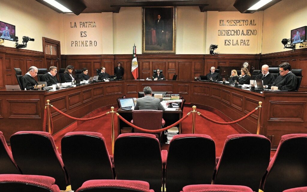 Suprema Corte avala reforma para aumentar días de vacaciones a trabajadores