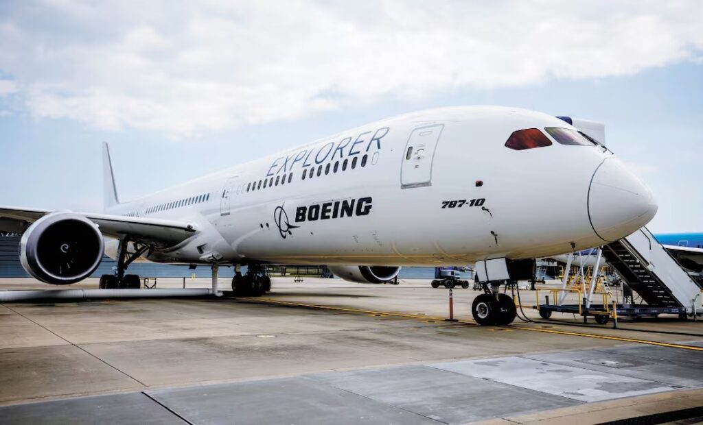 Dos trabajadores mueren al explotar neumático de un Boeing en aeropuerto de Atlanta