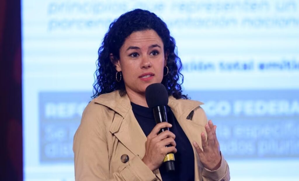 Senadores de Morena piden respaldar candidatura de Luisa María Alcalde a la dirigencia del partido