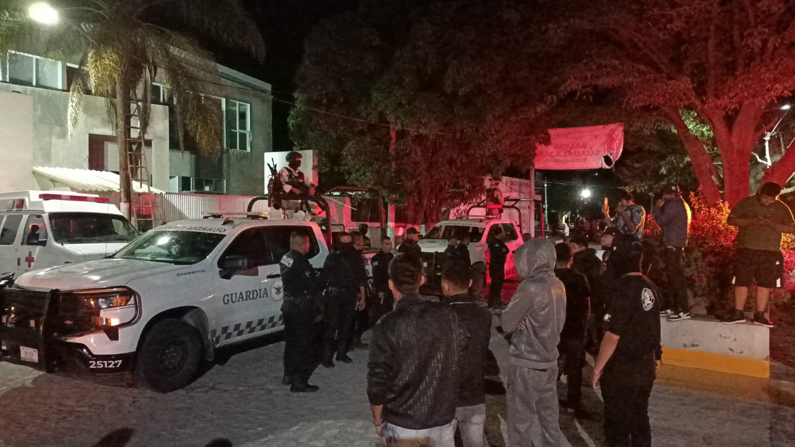Camioneta de la Guardia Nacional Atropella a Mujer en Chapala y Desata ...