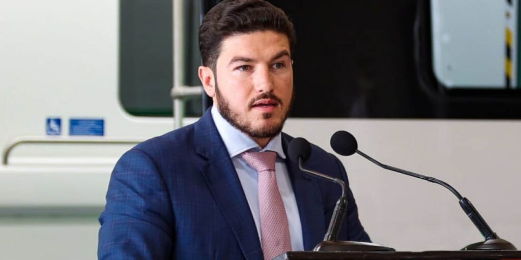 Vinculan fortuna de Samuel García con el crimen organizado; gobernador acusa ‘mentiras’