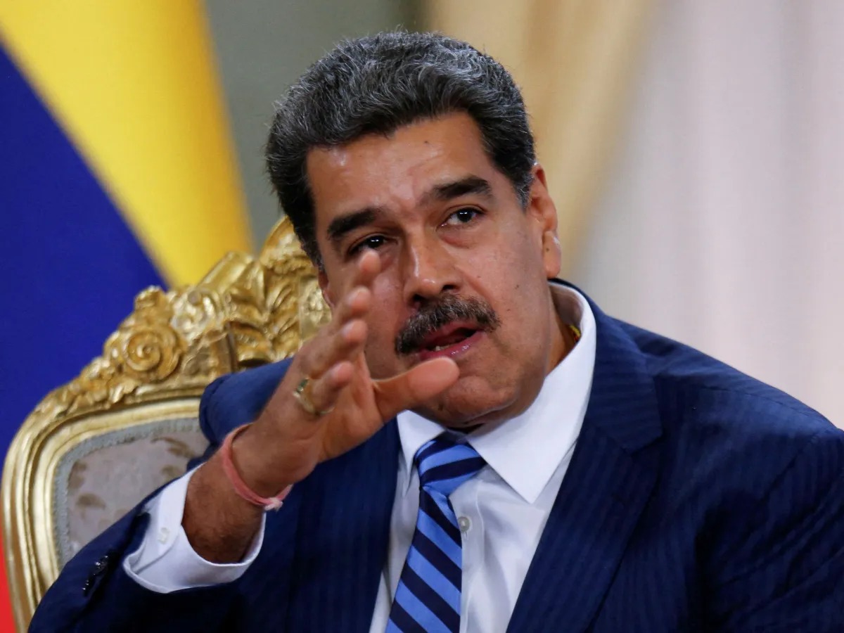 Venezuela aprueba ley que castiga con 30 años de prisión a quienes ...