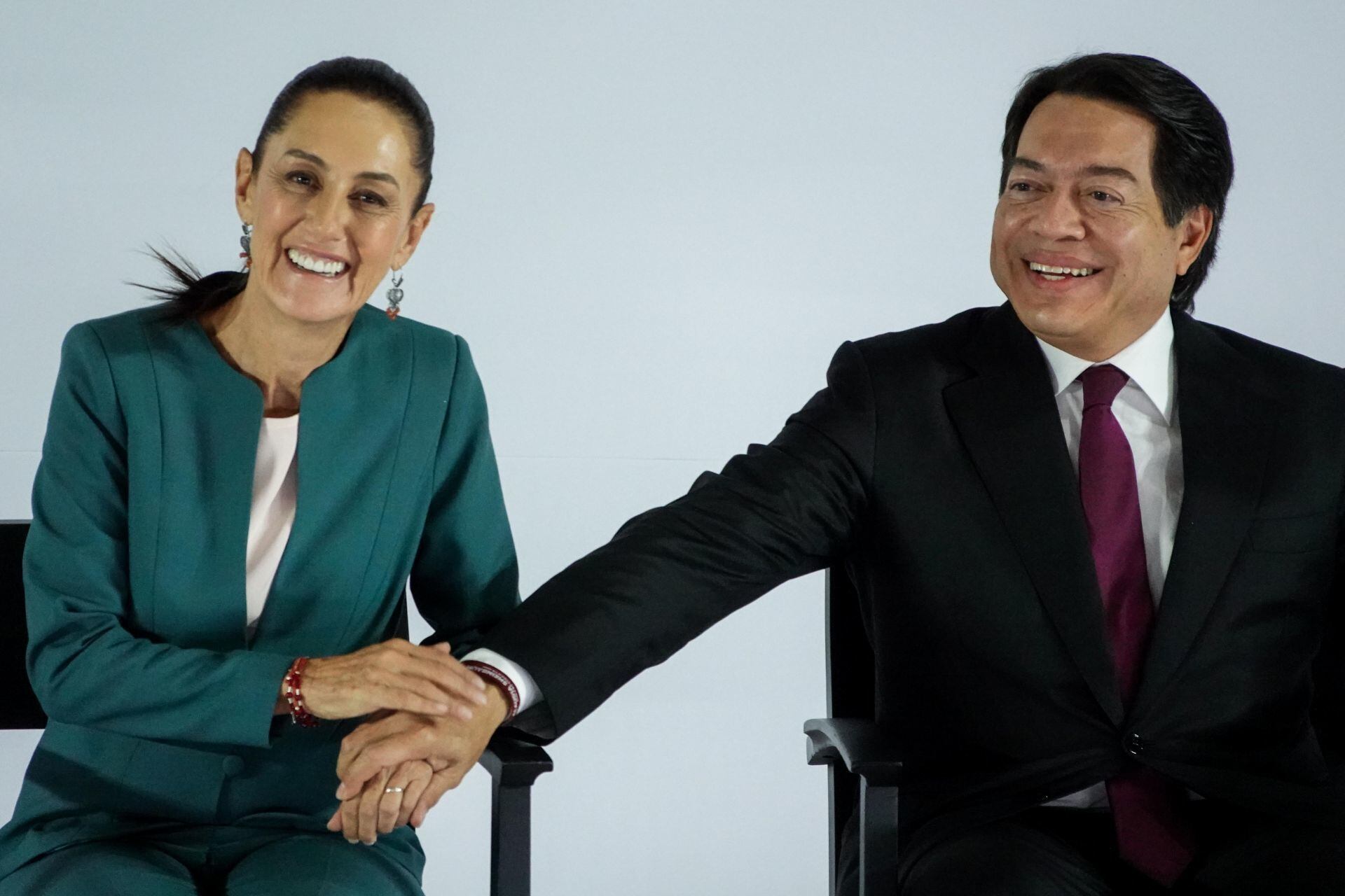 Claudia Sheinbaum y Mario Delgado prometen revolución educativa en ...