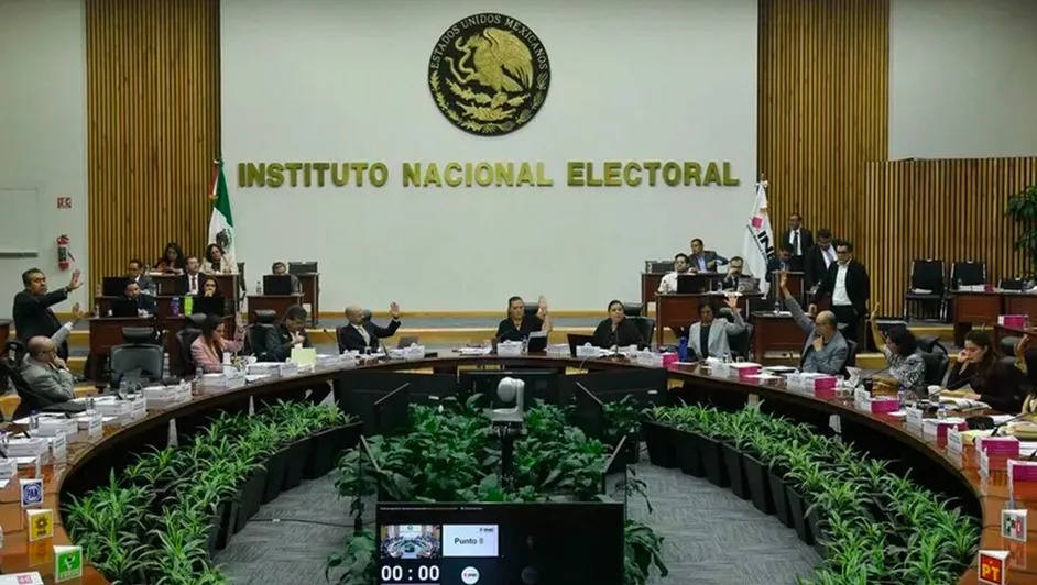 INE desecha denuncia contra ministras por presunta campaña anticipada