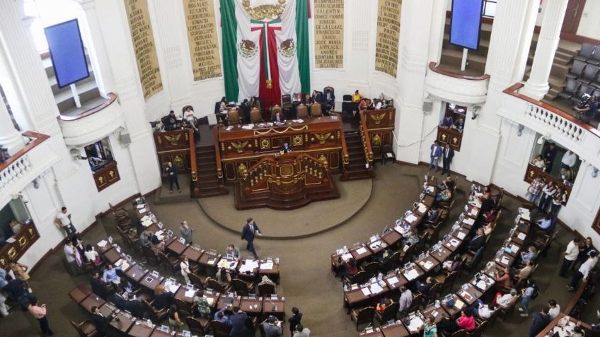 Congreso de CDMX recibe informe financiero 2024