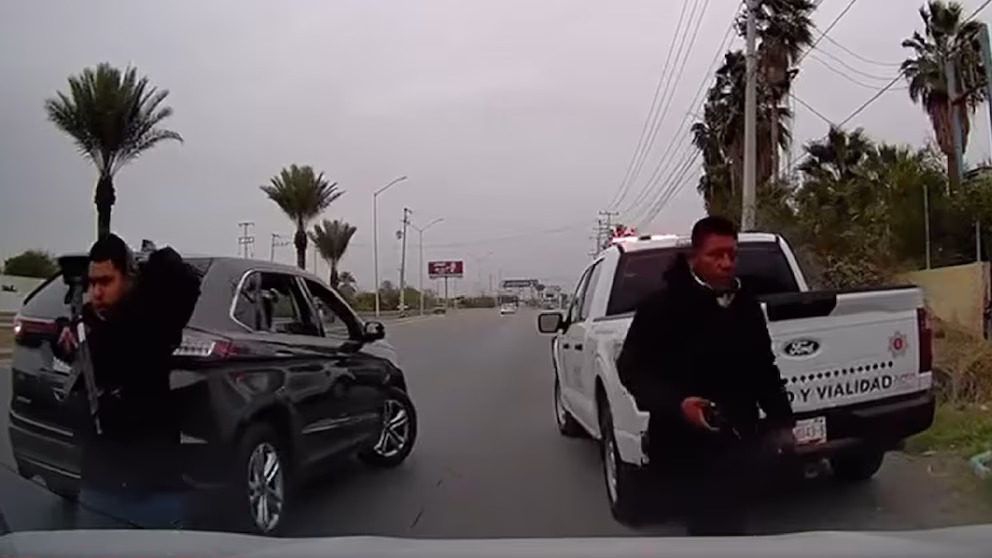 Suspenden a policía de Nuevo Laredo que ignoró a familia que era perseguida por hombres armados