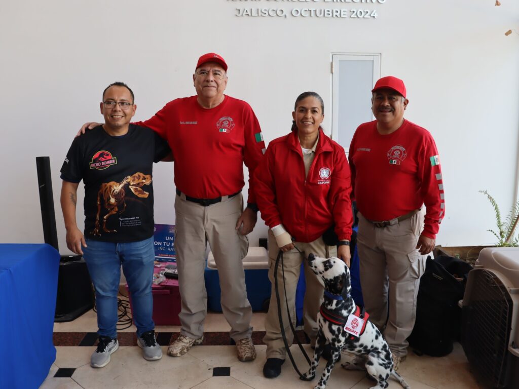 Protección Civil Zapopan participa en Feria del CICEJ por el Día Internacional de la Mujer y la Niña en la Ciencia