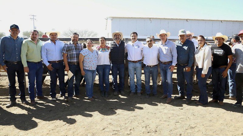 Jalisco y Colima firman acuerdo para combatir la tuberculosis bovina