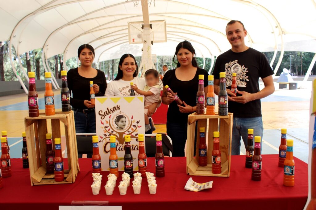 Jóvenes Construyendo el Futuro; apoyo mensual y vacantes para mujeres en Durango