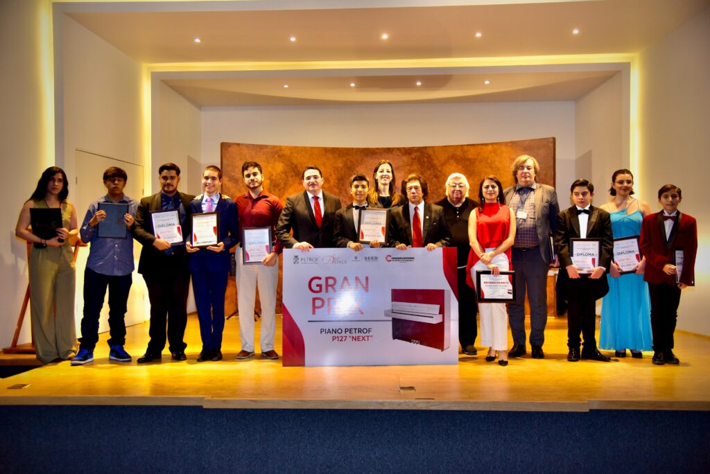 Premiación del Concurso Nacional de Piano Petrof “Next” Durango 2025