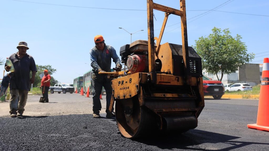 Tlaquepaque rehabilita cerca de 12 mil metros cuadrados de vialidades
