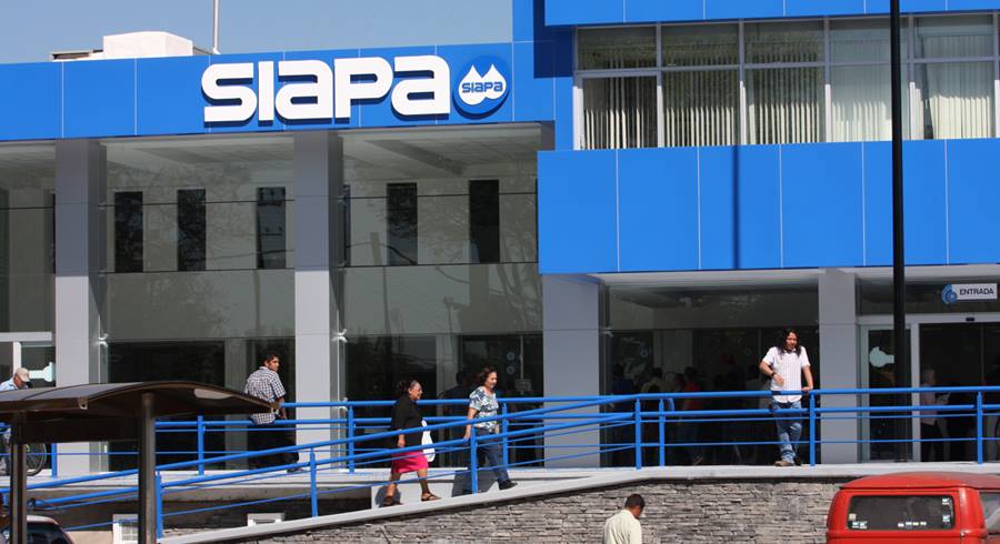 Recupera SIAPA adeudo millonario de centro comercial en Guadalajara
