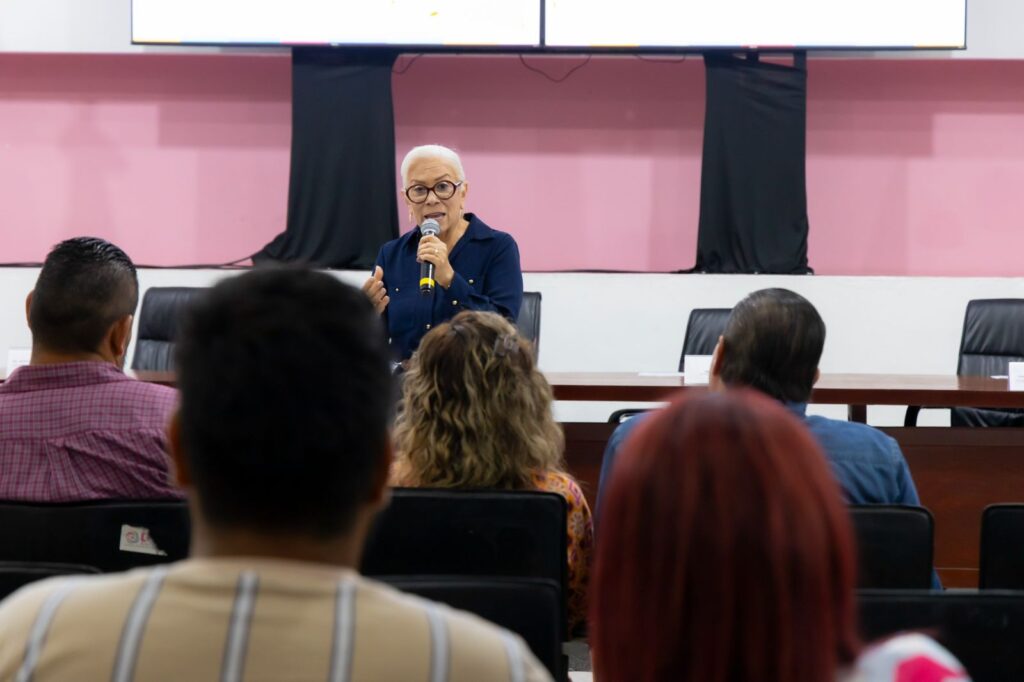 Inicia DIF Nayarit curso-taller para futuras madres y padres adoptivos