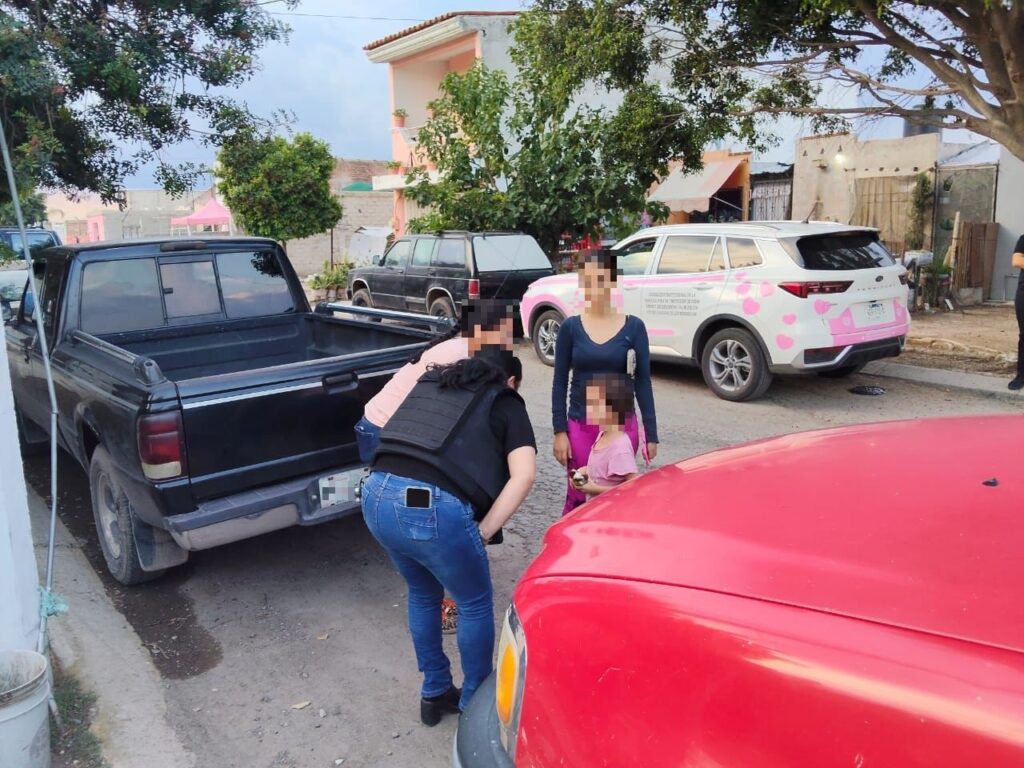 Rescatan a tres menores víctimas de posible maltrato en Ixtlahuacán de los Membrillos