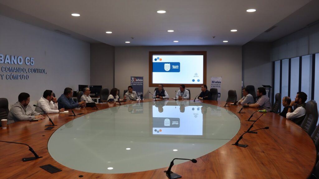 Reforzarán videovigilancia en estaciones y zonas aledañas al Tren Ligero