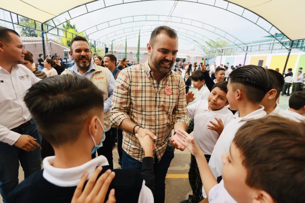 Transforman escuelas de Tlajomulco con el programa “Jalisco con Estrella”