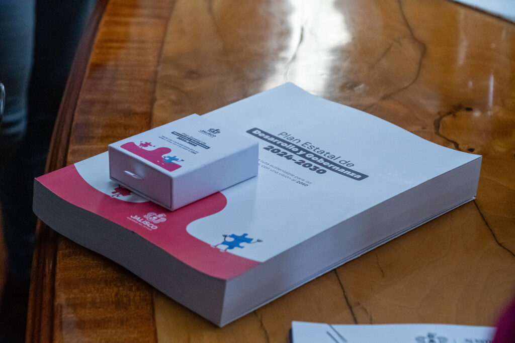 Presentan Plan Estatal de Desarrollo y Gobernanza 2024-2030