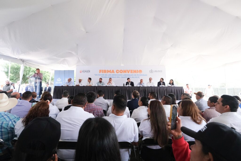 Jalisco fortalece derechos laborales en el campo con acuerdo estratégico