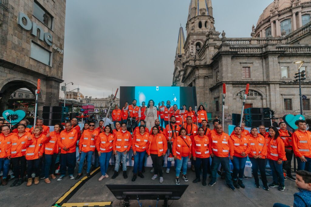 Guadalajara lanza los primeros Escuadrones de la Limpieza como parte de su plan de renovación urbana