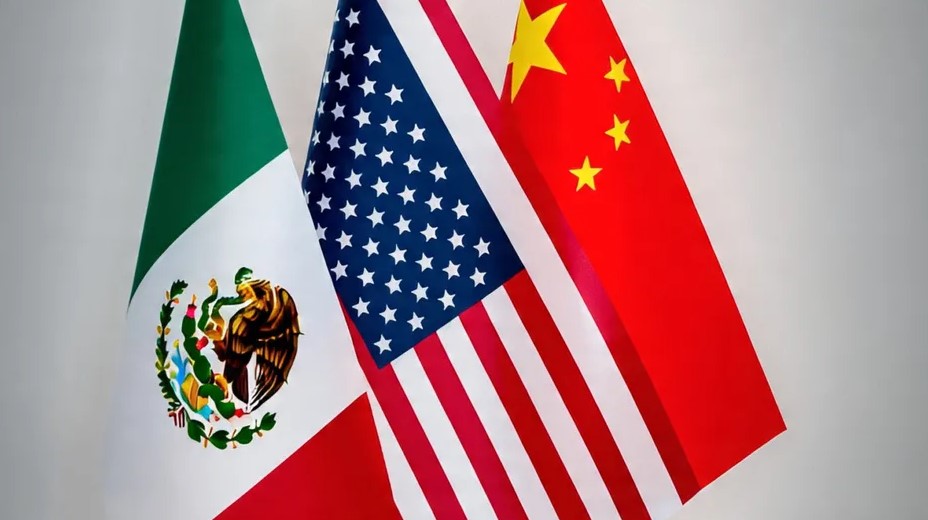 China responde a Johnson tras pedir a México unidad contra su país