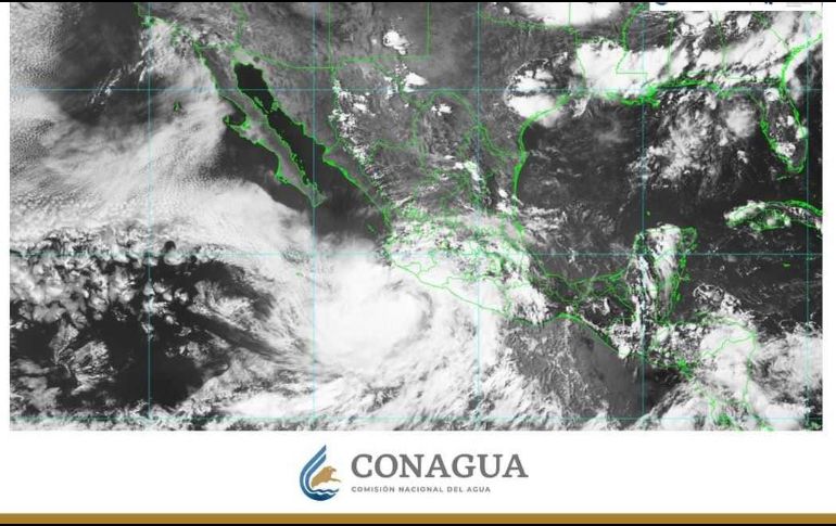 Tormenta tropical Dalila genera alerta por intensas lluvias y oleaje en costas del Pacífico mexicano