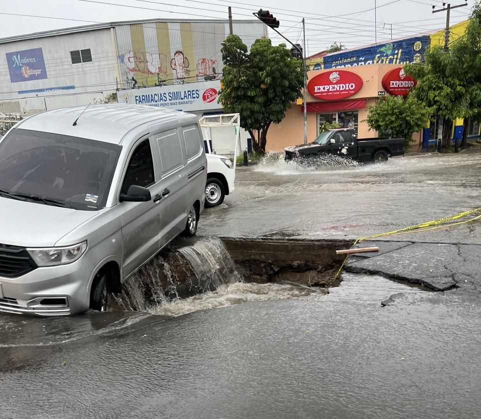 Lluvias causan severas inundaciones en la Zona Metropolitana de Guadalajara