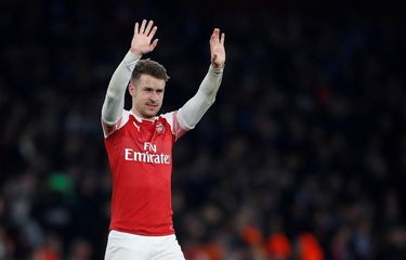 Ramsey y su «maldición» podrían llegar a Pumas en este mercado.