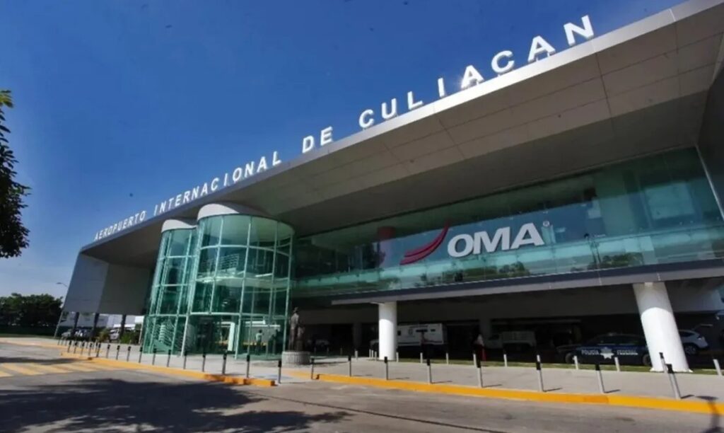 Rocha Moya gestiona reanudación de vuelos suspendidos