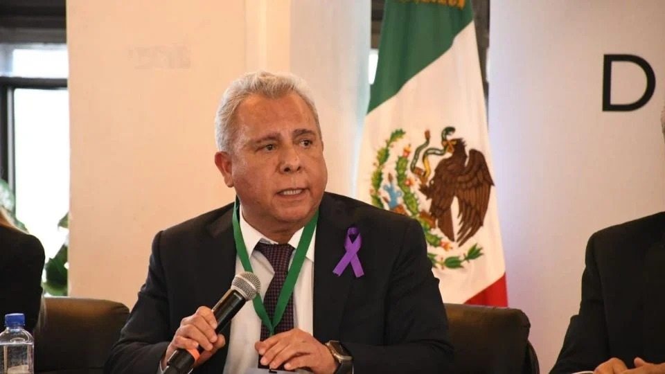 SHCP y FSTSE acuerdan aumento salarial del 9% para burócratas