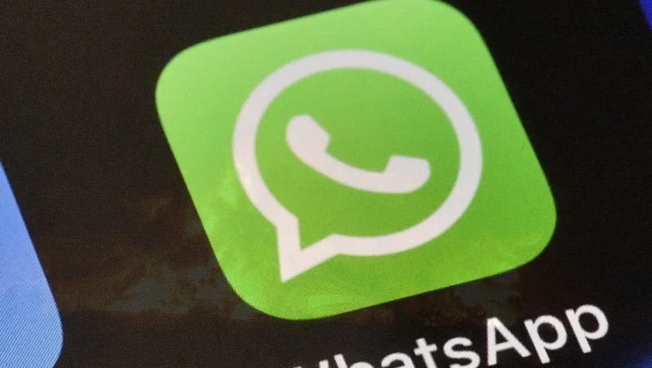 Irán pide eliminar WhatsApp por supuesta filtración de datos a Israel