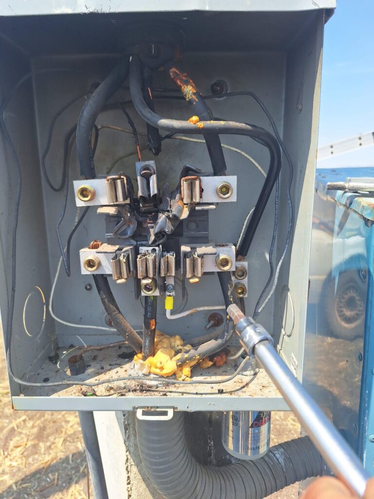 Productores agrícolas de Guadalupe Victoria exigen solución a fallas en el servicio eléctrico
