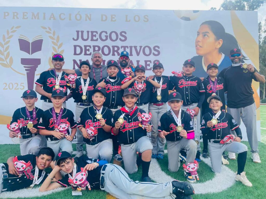 Ganan Mineritos de Parral campeonato Nacional de Béisbol