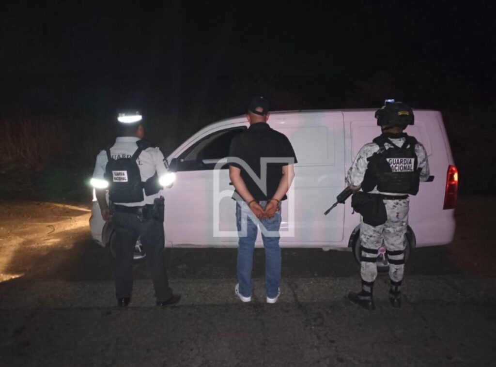 Guardia Nacional recupera vehículo robado en la carretera Parral-Chihuahua