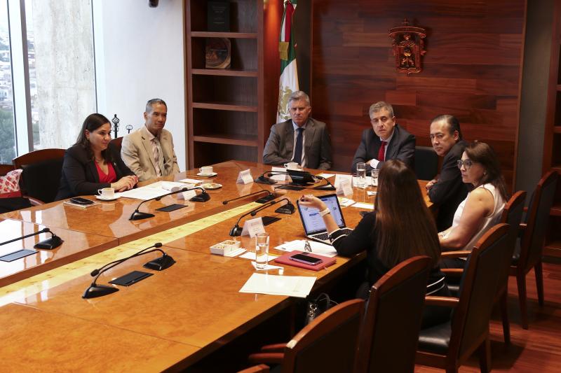 Refuerza UdeG cooperación académica con Canadá