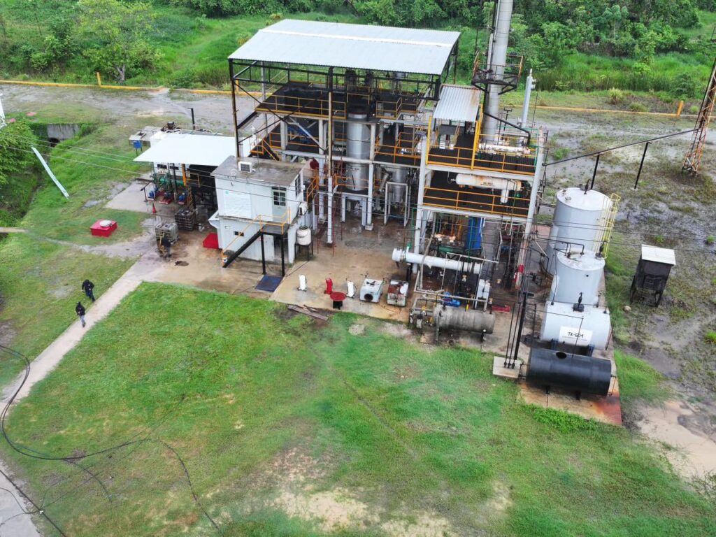 Aseguran en Veracruz refinería «pirata» para procesar huachicol y obtener diésel