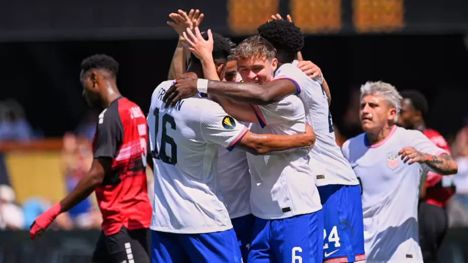 Sin despeinarse, Estados Unidos aplasto en su debut de la Copa Oro.