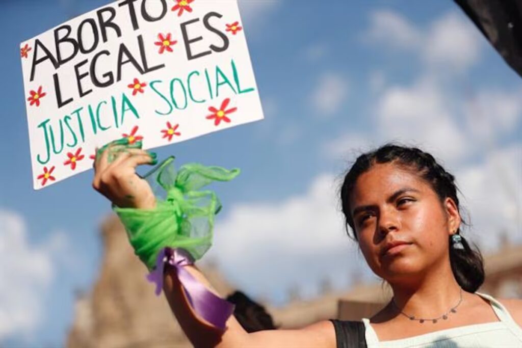 Más de 60 mujeres siguen en prisión preventiva en México por abortar